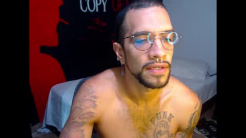 Snapshot of dostoyrodia_34 chatting on March 3, 2025, 6:55 pm will online show from March 3, 2025, 6:55 pm