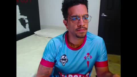 Snapshot of dostoyrodia_34 chatting on September 29, 2025, 12:27 am will online show from September 29, 2025, 12:27 am