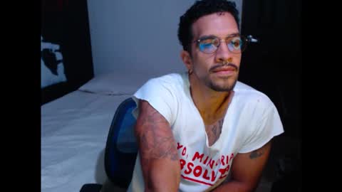 Snapshot of dostoyrodia_34 chatting on October 2, 2025, 6:37 pm will online show from October 2, 2025, 6:37 pm