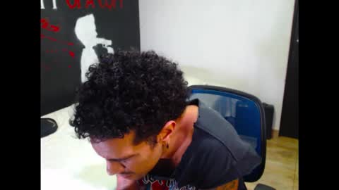 Snapshot of dostoyrodia_34 chatting on October 21, 2025, 4:35 am will online show from October 21, 2025, 4:35 am