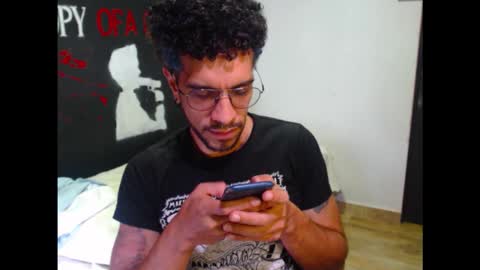 Snapshot of dostoyrodia_34 chatting on January 8, 2026, 2:03 am will online show from January 8, 2026, 2:03 am