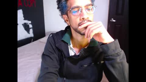 Snapshot of dostoyrodia_34 chatting on January 11, 2026, 1:10 am will online show from January 11, 2026, 1:10 am