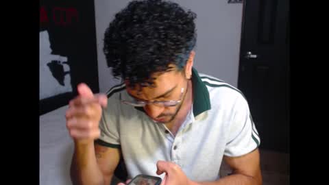 Snapshot of dostoyrodia_34 chatting on January 11, 2026, 5:51 pm will online show from January 11, 2026, 5:51 pm