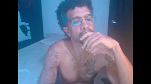 Snapshot of dostoyrodia_34 chatting on January 18, 2026, 8:12 pm will online show from January 18, 2026, 8:12 pm