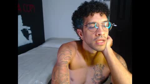 Snapshot of dostoyrodia_34 chatting on February 2, 2026, 10:08 pm will online show from February 2, 2026, 10:08 pm