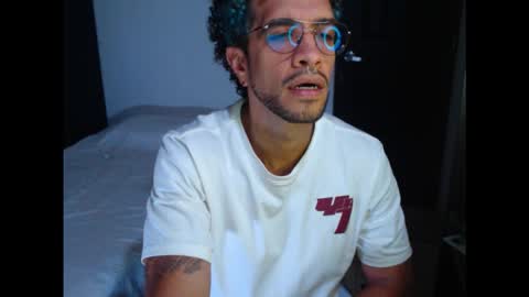 Snapshot of dostoyrodia_34 chatting on February 9, 2026, 8:57 pm will online show from February 9, 2026, 8:57 pm