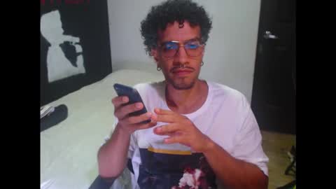 Snapshot of dostoyrodia_34 chatting on February 17, 2026, 1:57 am will online show from February 17, 2026, 1:57 am