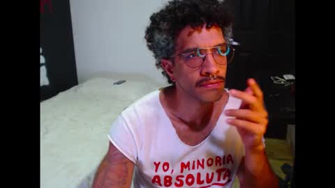 Snapshot of dostoyrodia_34 chatting on March 2, 2026, 5:08 am will online show from March 2, 2026, 5:08 am