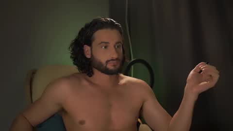 Keen online show from November 10, 2025, 8:30 pm