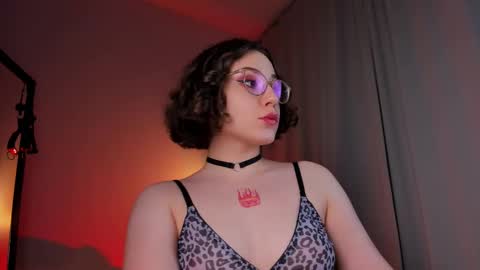 Eva ana Liza online show from March 1, 2025, 3:21 am