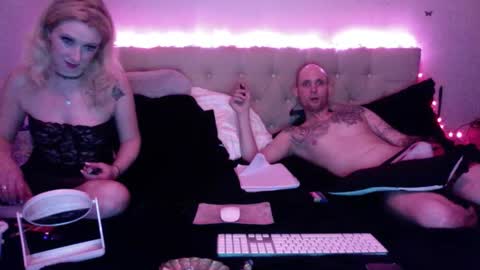 Chaz  Roxy Rain online show from January 12, 2026, 2:22 pm