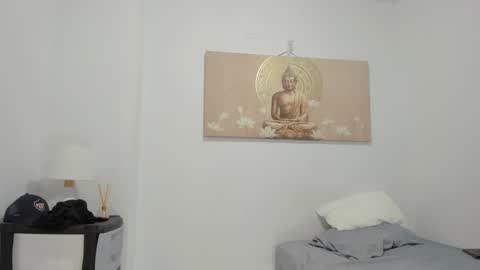 Snapshot of douglas_dotado chatting on February 4, 2026, 5:24 am douglas_dotado online show from February 4, 2026, 5:24 am