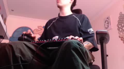 douglas_drake online show from February 11, 2025, 4:56 pm