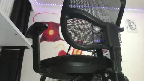 douglas_drake online show from October 10, 2025, 3:05 am