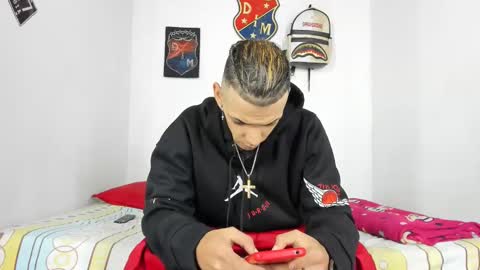 douglas_gallegos online show from December 2, 2024, 1:14 am