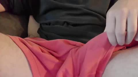 downsouth_hung online show from April 27, 2026, 8:18 pm