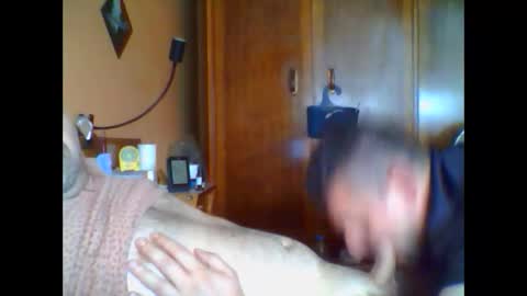 Snapshot of dr_house1 chatting on September 17, 2025, 11:12 am dr_house1 online show from September 17, 2025, 11:12 am