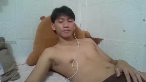 drain_me29 online show from November 18, 2025, 2:17 am