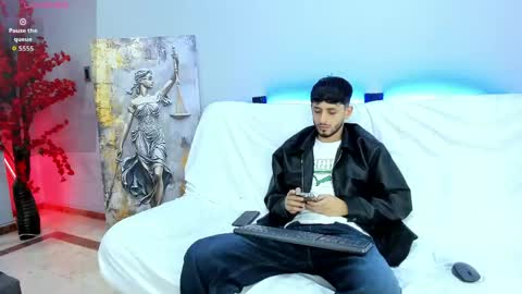 Drake and Zara online show from May 22, 2026, 12:22 pm