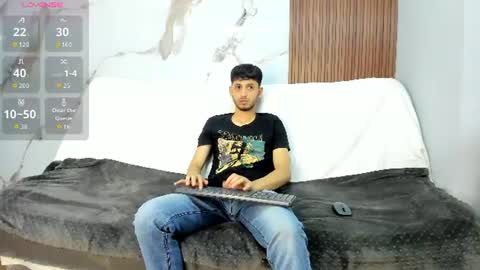 Snapshot of drake_and_zara chatting on July 8, 2026, 1:04 pm Drake and Zara online show from July 8, 2026, 1:04 pm