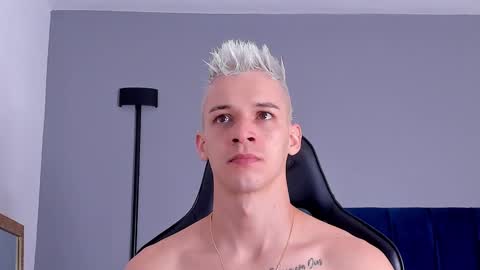 drake_carter1 online show from March 7, 2025, 2:15 am