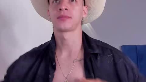 drake_carter1 online show from November 5, 2025, 2:00 am