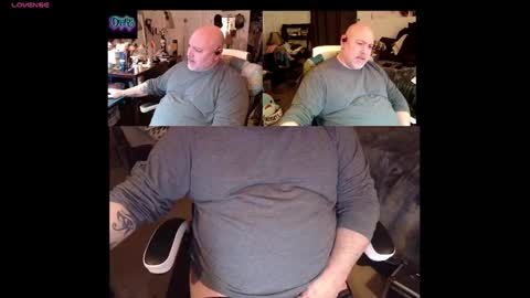 Snapshot of drake_r_darkrose chatting on February 10, 2025, 1:14 am Drake D Vamp aka Drake DarkRose online show from February 10, 2025, 1:14 am