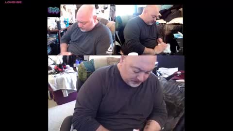 Snapshot of drake_r_darkrose chatting on February 11, 2025, 5:50 pm Drake D Vamp aka Drake DarkRose online show from February 11, 2025, 5:50 pm