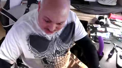 Snapshot of drake_r_darkrose chatting on October 7, 2025, 3:31 pm Drake D Vamp aka Drake DarkRose online show from October 7, 2025, 3:31 pm