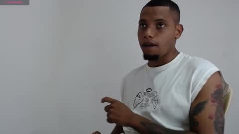 drako_monstercock online show from October 26, 2025, 8:04 pm