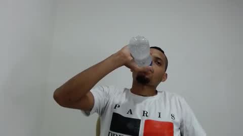 drako_monstercock online show from November 23, 2025, 5:29 am