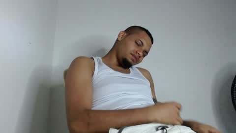 drako_monstercock online show from April 12, 2026, 12:37 am