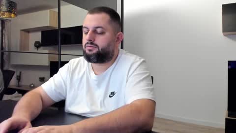 Draven A online show from February 23, 2025, 4:17 am