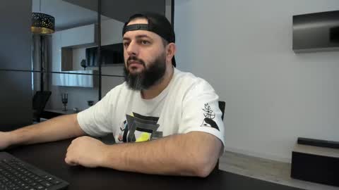 DravenPeak online show from December 2, 2025, 12:21 pm