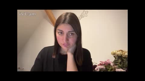 mari di online show from January 27, 2025, 9:44 pm