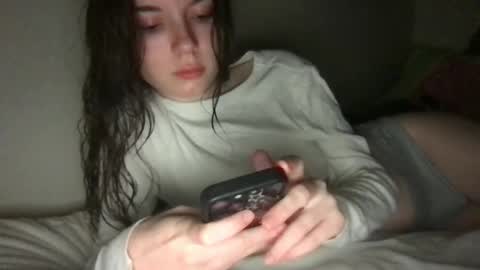 Snapshot of dream1girl_ chatting on January 28, 2025, 5:54 am ur dream girl online show from January 28, 2025, 5:54 am