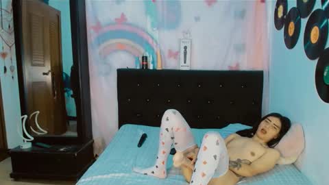 Snapshot of dream__girls69944 chatting on February 8, 2026, 8:23 pm sharon online show from February 8, 2026, 8:23 pm