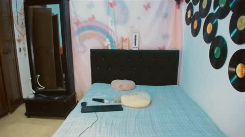 Snapshot of dream__girls69944 chatting on February 11, 2026, 10:31 am sharon online show from February 11, 2026, 10:31 am