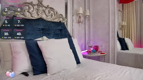 Snapshot of dream_blonde_ chatting on October 2, 2025, 3:24 am Maria online show from October 2, 2025, 3:24 am
