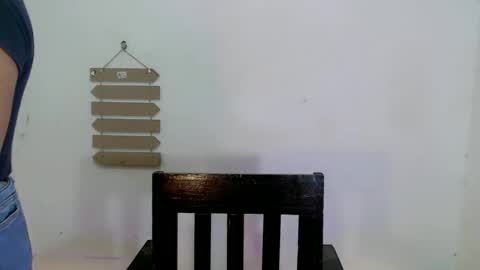 Snapshot of dream_bridexxx chatting on April 11, 2026, 7:45 am alexa online show from April 11, 2026, 7:45 am