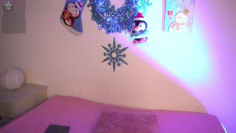 dream_eye online show from December 5, 2025, 7:32 pm