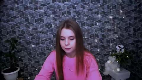 Mari online show from November 18, 2025, 9:47 am