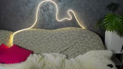 Olivia online show from March 2, 2026, 5:08 am