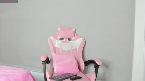 dream team online show from November 14, 2025, 11:53 am