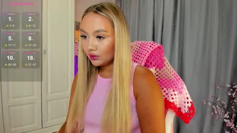 Snapshot of dreamaise chatting on September 18, 2025, 3:58 pm Mary pvt open use pink and blue app lovense online show from September 18, 2025, 3:58 pm