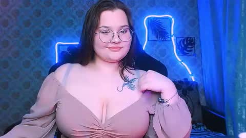 dreamforyoue2 online show from March 7, 2026, 7:44 pm