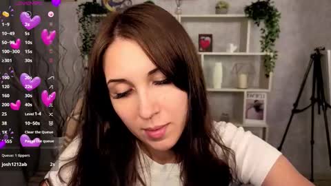 dreamwaltz online show from November 22, 2025, 11:15 pm