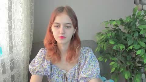 Snapshot of dreamy_pollyyy chatting on September 18, 2025, 3:30 am dreamy_pollyyy online show from September 18, 2025, 3:30 am