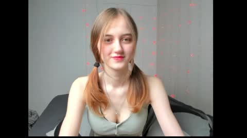 Snapshot of dreamy_pollyyy chatting on March 30, 2026, 4:08 pm dreamy_pollyyy online show from March 30, 2026, 4:08 pm