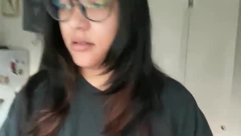 RIRI OR DREAMY online show from March 1, 2026, 2:30 pm